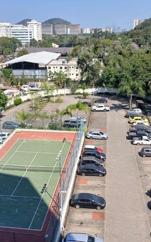 Apartamento à venda com 69m², 2 quartos e 1 vaga Apartamento à venda com 69m², 2 quartos e 1 vagaVista
