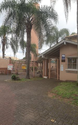 Casa de condomínio para alugar com 91m², 3 quartos e 1 vagaFachada e portaria