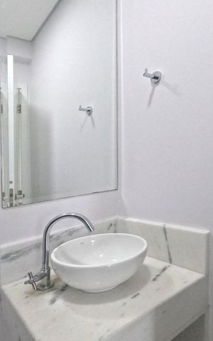 Apartamento para alugar com 77m², 2 quartos e 1 vagaLavabo