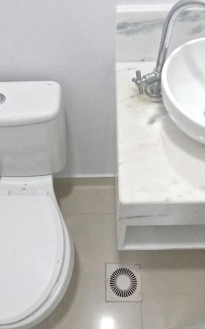 Apartamento para alugar com 77m², 2 quartos e 1 vagaLavabo