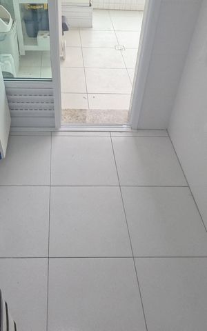 Apartamento para alugar com 77m², 2 quartos e 1 vagaÁrea de Serviço