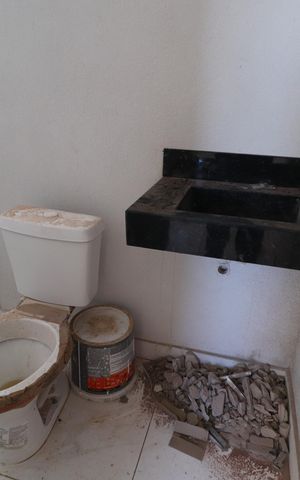 Apartamento para alugar com 82m², 3 quartos e 1 vagaBanheiro da suíte 