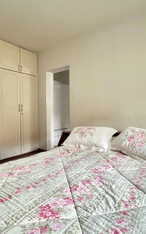 Casa à venda com 143m², 4 quartos e 2 vagas Casa à venda com 143m², 4 quartos e 2 vagasSuíte