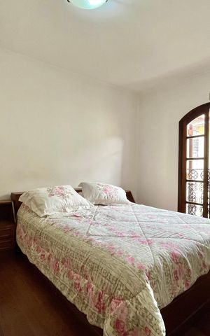 Casa à venda com 143m², 4 quartos e 2 vagas Casa à venda com 143m², 4 quartos e 2 vagasSuíte