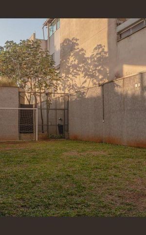 Apartamento à venda com 135m², 2 quartos e 3 vagas Apartamento à venda com 135m², 2 quartos e 3 vagasÁrea externa