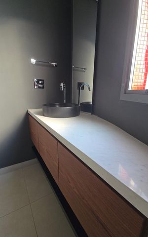 Apartamento à venda com 135m², 2 quartos e 3 vagas Apartamento à venda com 135m², 2 quartos e 3 vagasBanheiro