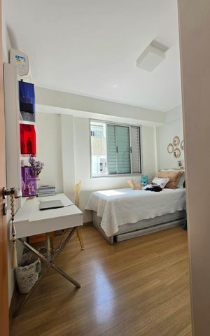 Apartamento à venda com 216m², 3 quartos e 4 vagas Apartamento à venda com 216m², 3 quartos e 4 vagasQuarto