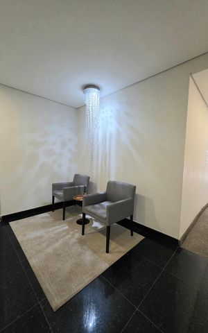 Apartamento à venda com 216m², 3 quartos e 4 vagas Apartamento à venda com 216m², 3 quartos e 4 vagasÁrea externa