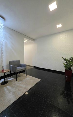 Apartamento à venda com 216m², 3 quartos e 4 vagas Apartamento à venda com 216m², 3 quartos e 4 vagasÁrea externa