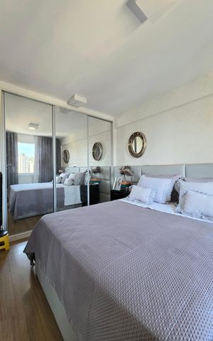 Apartamento à venda com 216m², 3 quartos e 4 vagas Apartamento à venda com 216m², 3 quartos e 4 vagasQuarto