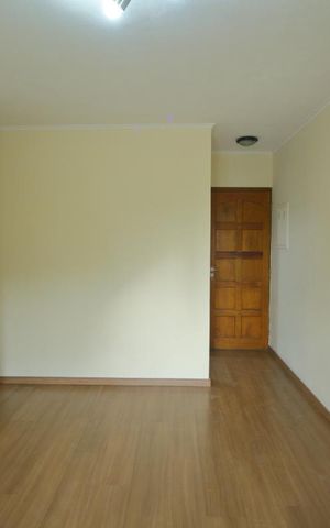 Apartamento para alugar com 68m², 2 quartos e 1 vagaSala