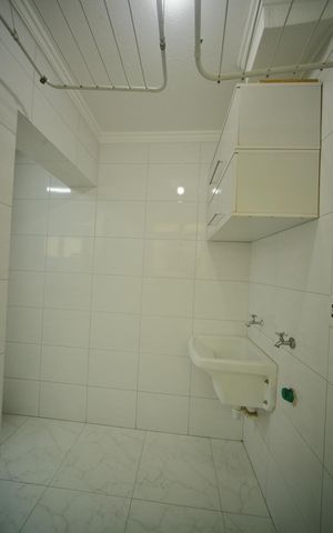 Apartamento para alugar com 68m², 2 quartos e 1 vagaÁrea de Serviço