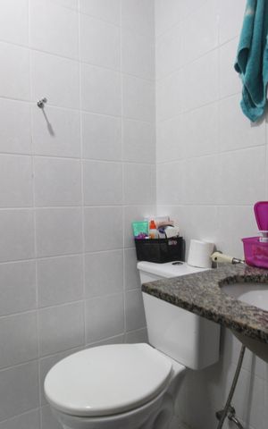 Casa de condomínio para alugar com 95m², 3 quartos e 1 vagaBanheiro da suíte 1