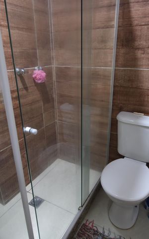 Casa de condomínio para alugar com 95m², 3 quartos e 1 vagaBanheiro da suíte 2