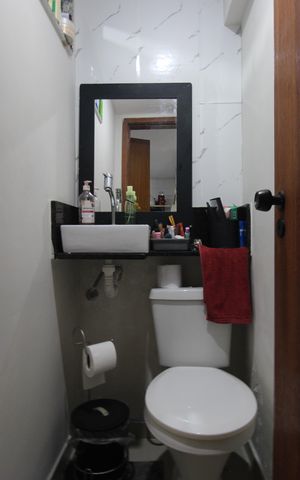 Casa de condomínio para alugar com 95m², 3 quartos e 1 vagaLavabo