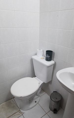 Casa de condomínio para alugar com 95m², 3 quartos e 1 vagaBanheiro da suíte 3
