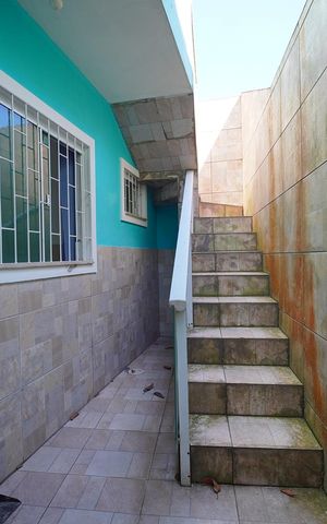 Casa para alugar com 250m², 4 quartos e 2 vagasÁrea externa