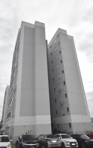 Apartamento à venda com 60m², 2 quartos e 1 vaga Apartamento à venda com 60m², 2 quartos e 1 vagaFachada do bloco