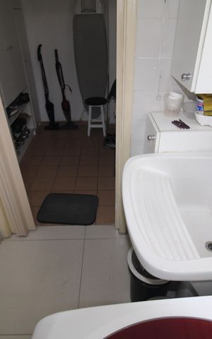 Apartamento à venda com 74m², 2 quartos e 1 vagaÁrea de Serviço