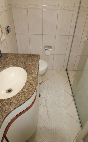 Apartamento à venda com 74m², 2 quartos e 1 vagaBanheiro