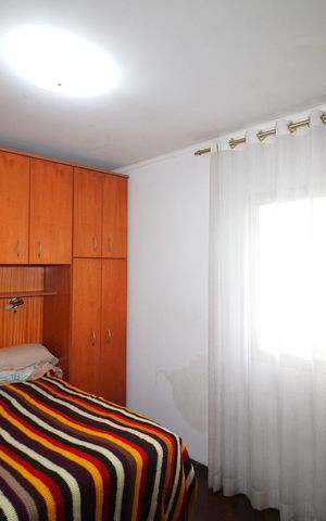 Apartamento à venda com 74m², 2 quartos e 1 vagaQuarto 2