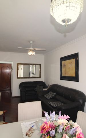Apartamento à venda com 74m², 2 quartos e 1 vagaSala