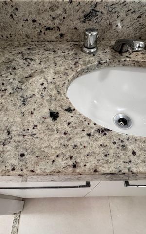 Apartamento para alugar com 75m², 2 quartos e 1 vagaBanheiro Social