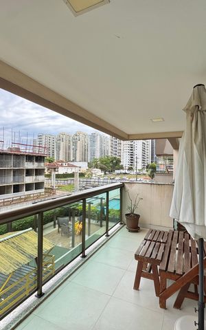 Apartamento para alugar com 75m², 2 quartos e 1 vagaVaranda