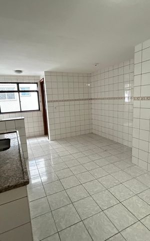 Apartamento à venda com 84m², 2 quartos e 1 vagaCozinha