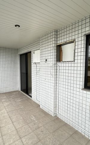Apartamento à venda com 84m², 2 quartos e 1 vagaVaranda da sala