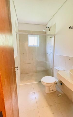 Casa para alugar com 130m², 3 quartos e 4 vagas Casa para alugar com 130m², 3 quartos e 4 vagasBanheiro