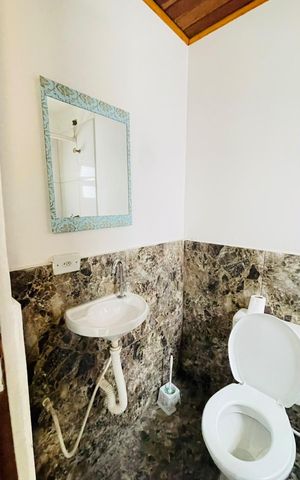 Casa para alugar com 130m², 3 quartos e 4 vagas Casa para alugar com 130m², 3 quartos e 4 vagasBanheiro