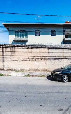Casa à venda com 386m², 4 quartos e 4 vagasPlaca Instalada - 12/09/26 - WZLX - 788
