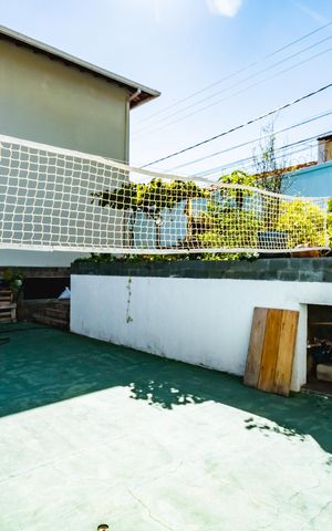 Casa à venda com 386m², 4 quartos e 4 vagasQuintal
