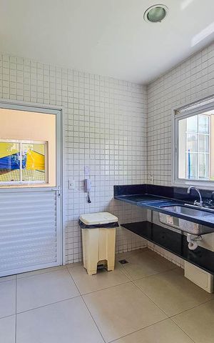 Apartamento à venda com 97m², 2 quartos e 2 vagas Apartamento à venda com 97m², 2 quartos e 2 vagasÁrea comum - Salão de festas