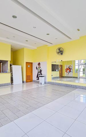 Apartamento à venda com 97m², 2 quartos e 2 vagas Apartamento à venda com 97m², 2 quartos e 2 vagasÁrea comum - Salão de festas