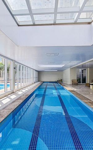 Apartamento à venda com 97m², 2 quartos e 2 vagas Apartamento à venda com 97m², 2 quartos e 2 vagasÁrea comum - Piscina