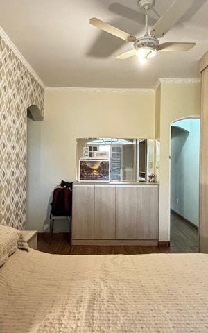 Casa à venda com 223m², 4 quartos e 2 vagas Casa à venda com 223m², 4 quartos e 2 vagasSuite