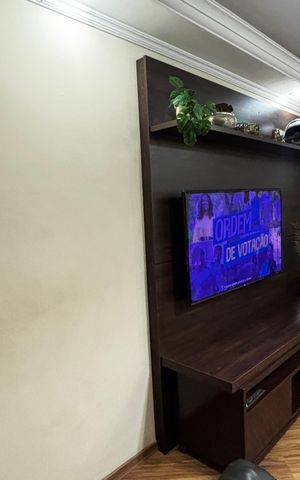 Casa à venda com 223m², 4 quartos e 2 vagas Casa à venda com 223m², 4 quartos e 2 vagasSala