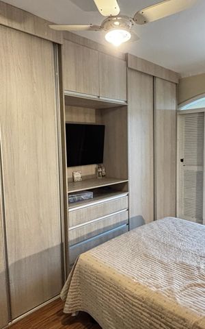Casa à venda com 223m², 4 quartos e 2 vagas Casa à venda com 223m², 4 quartos e 2 vagasSuite