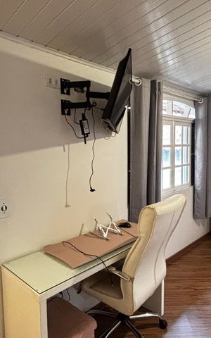 Casa à venda com 223m², 4 quartos e 2 vagas Casa à venda com 223m², 4 quartos e 2 vagasQuarto 1
