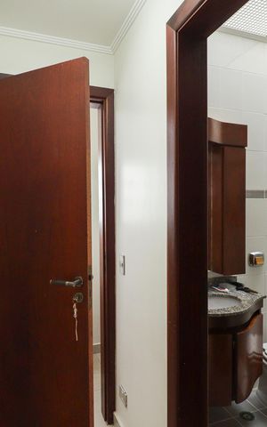 Casa à venda com 283m², 3 quartos e 2 vagas Casa à venda com 283m², 3 quartos e 2 vagas Suíte 3