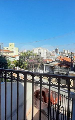 Casa de condomínio à venda com 40m², 2 quartos e sem vaga