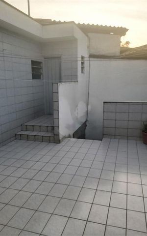 Casa à venda com 223m², 3 quartos e 8 vagas