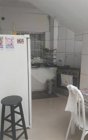 Casa à venda com 223m², 3 quartos e 8 vagas