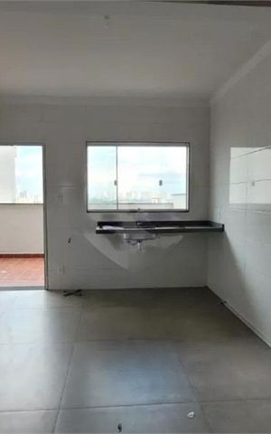 Casa à venda com 70m², 3 quartos e 2 vagas