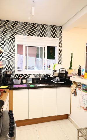 Apartamento à venda com 90m², 3 quartos e 2 vagasCozinha e Área de Serviço