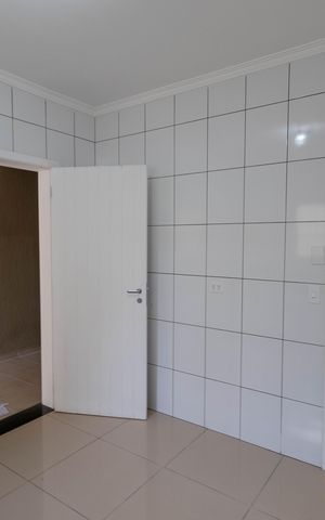 Casa à venda com 129m², 3 quartos e 2 vagas Casa à venda com 129m², 3 quartos e 2 vagasCozinha
