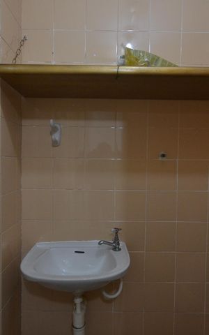 Apartamento à venda com 56m², 2 quartos e 1 vagaBanheiro de serviço