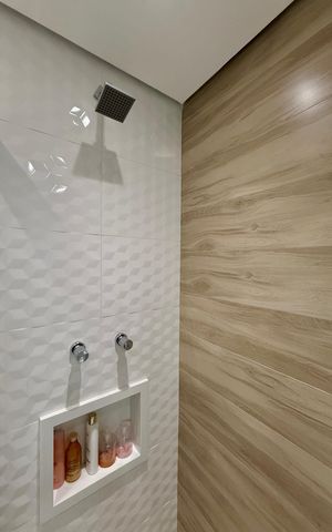 Apartamento à venda com 68m², 2 quartos e 1 vaga Apartamento à venda com 68m², 2 quartos e 1 vagaBanheiro Suíte